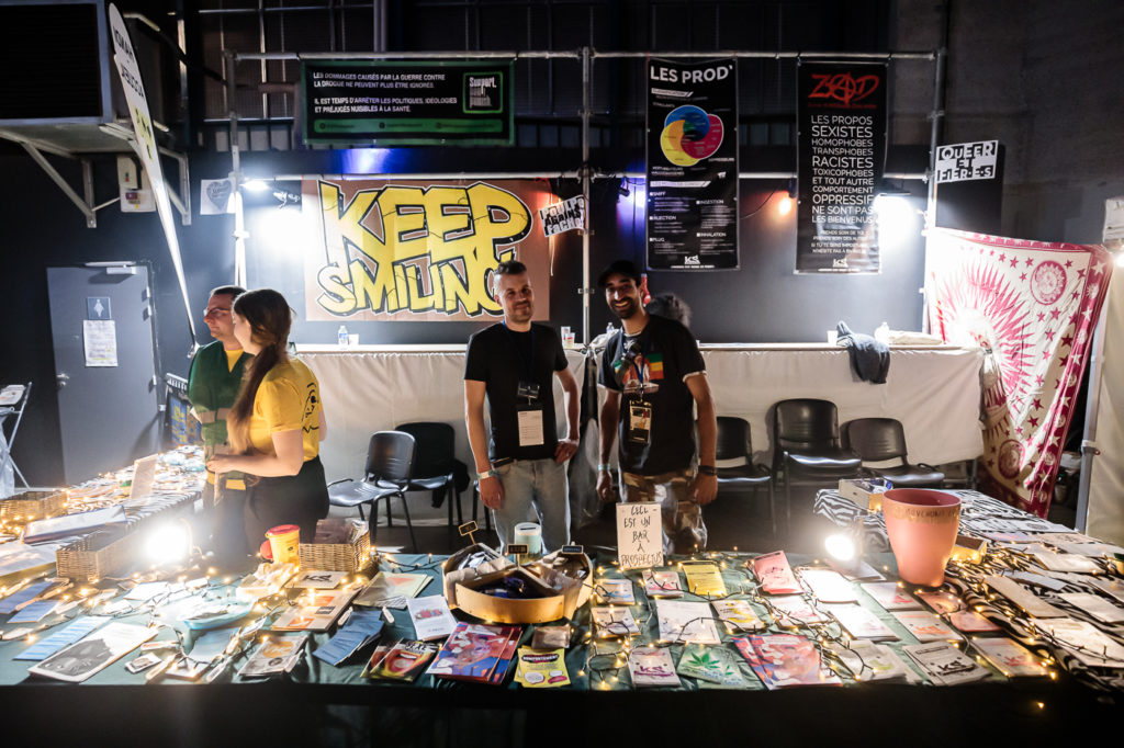 Stand de l'association Keep Smiling pendant la 17ème édition du Reperkusound